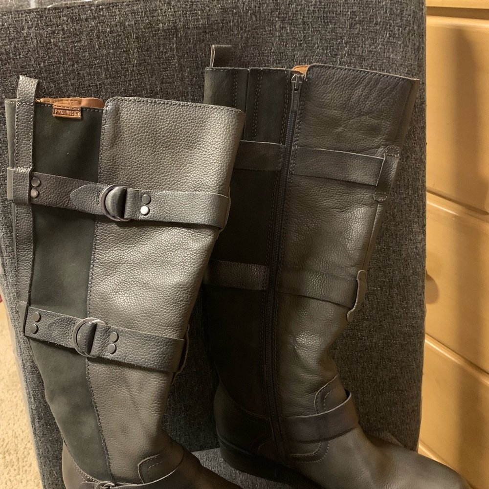 Women’s boots